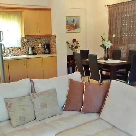 Ferienhaus Gorgia Greece Loutráki